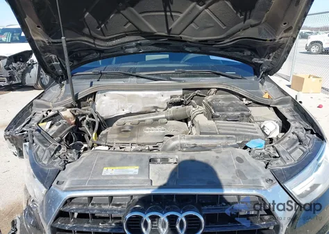 2018 Audi Q3 2.0T Premium/2.0T Sport Premium z USA, uszkodzony, nr VIN WA1BCCFS0JR011775